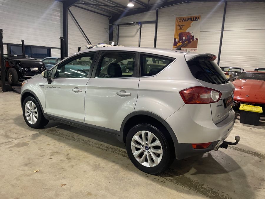 FORD KUGA - 2.0 TDCi 140 ch TITANIUM