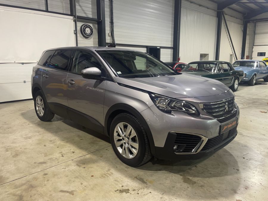 PEUGEOT 5008 7 places - 1.2 e THP 130 ch ALLURE