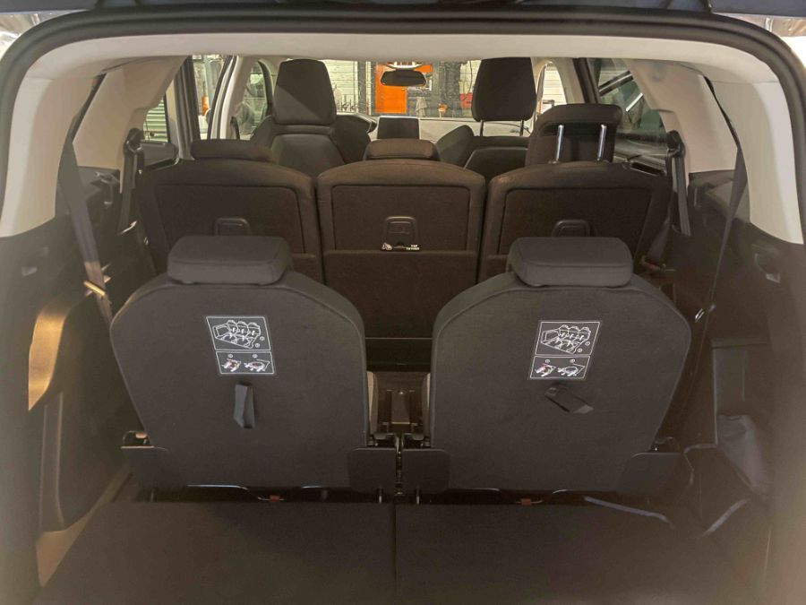 PEUGEOT 5008 7 places - 1.2 e THP 130 ch ALLURE