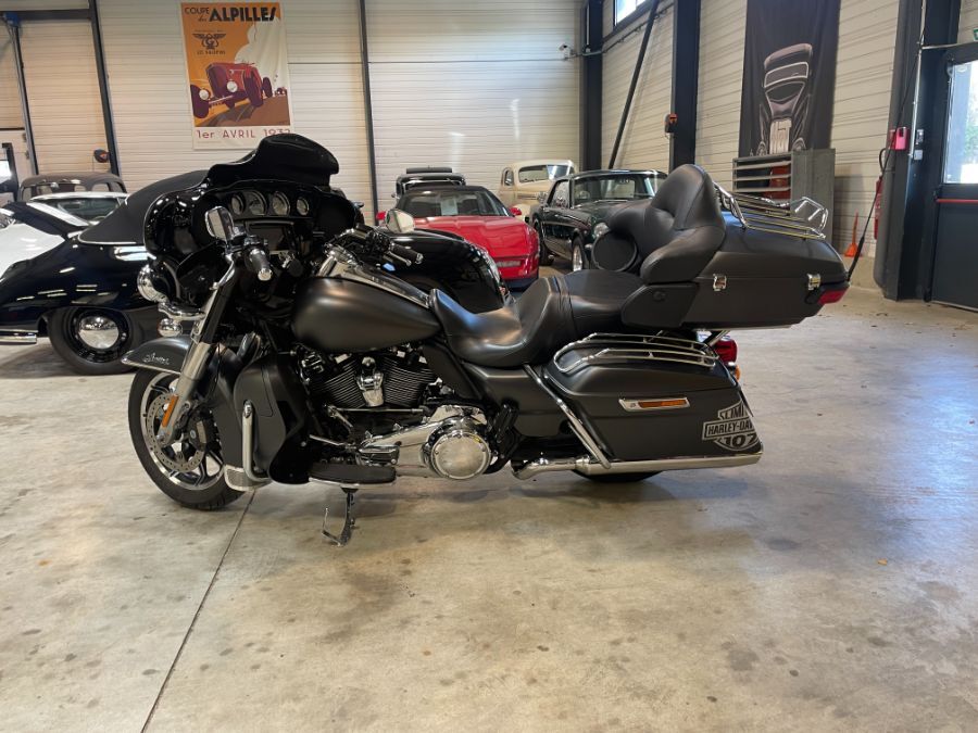 HARLEY-DAVIDSON ELECTRA GLIDE - ULTRA LIMITED 1690