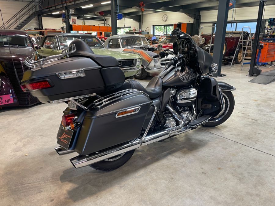 HARLEY-DAVIDSON ELECTRA GLIDE - ULTRA LIMITED 1690