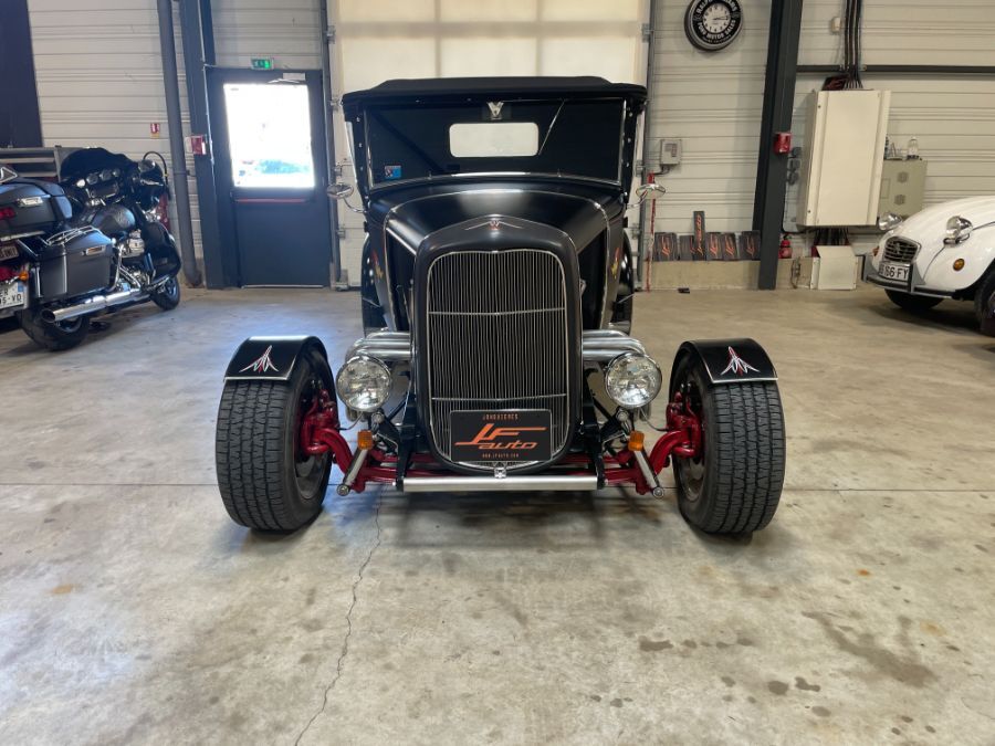 FORD A - ROADSTER REPLICA