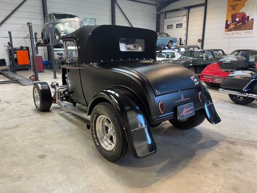 FORD A - ROADSTER REPLICA