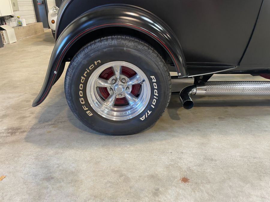 FORD A - ROADSTER REPLICA
