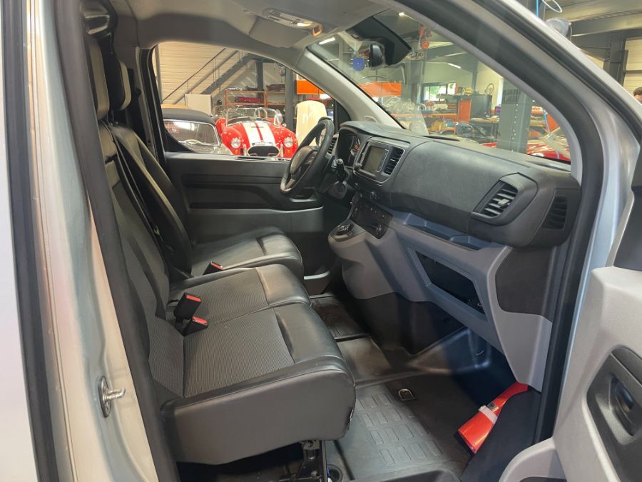 PEUGEOT EXPERT 2.0 BVA 180 ch - 2.0 HDi 180 ch BVA PREMIUM