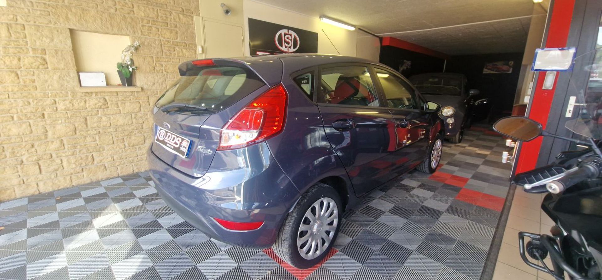 FORD FIESTA - 1.5 TDCI DISTRI NEUVE CLIM CT OK