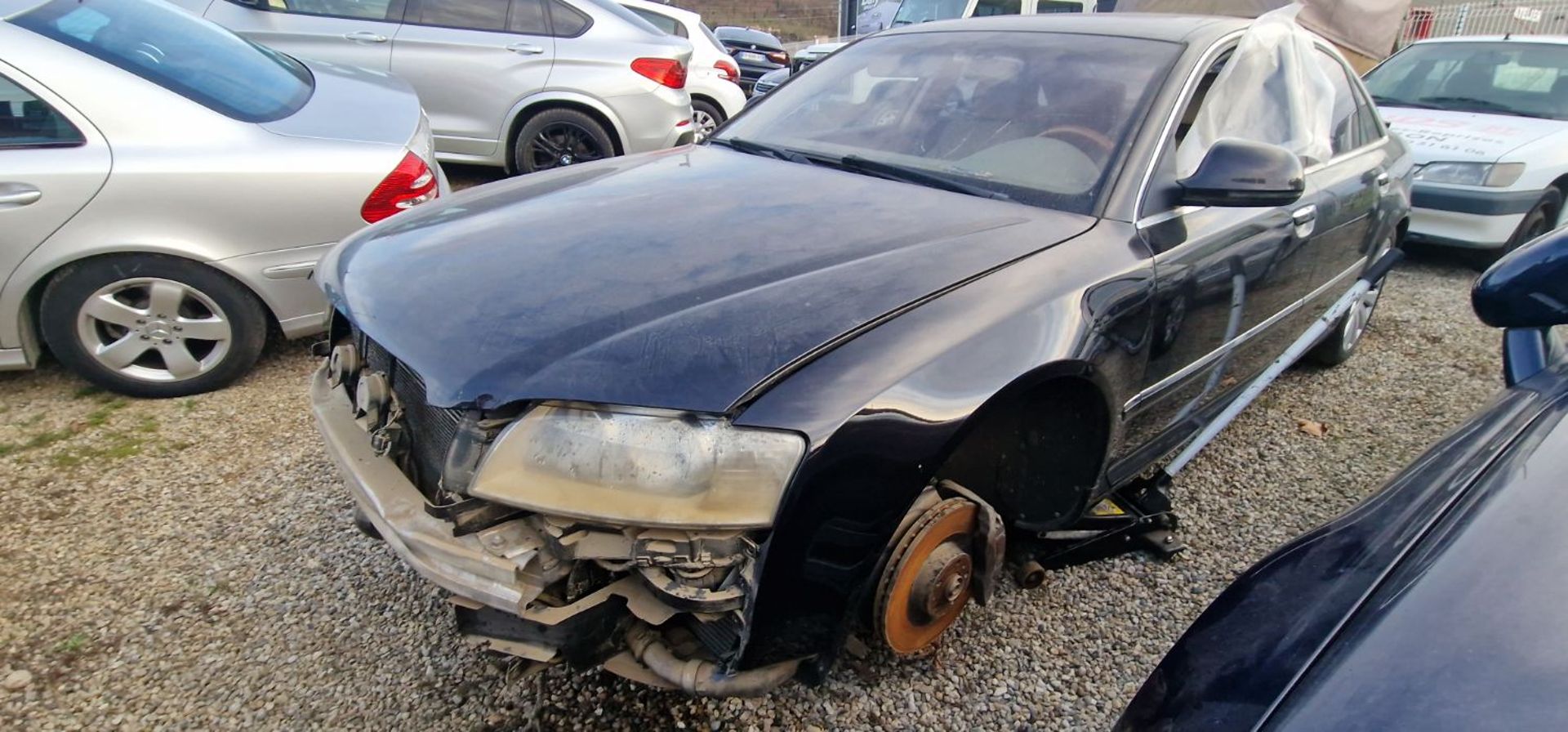 AUDI A8 - A8 4.2 L V8 TDI QUATTRO 227 CV POUR PIECES (2009)