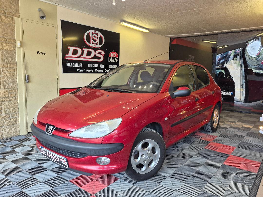 PEUGEOT 206 - CT OK CLIM AUTO TBE A VOIR !! (2003)