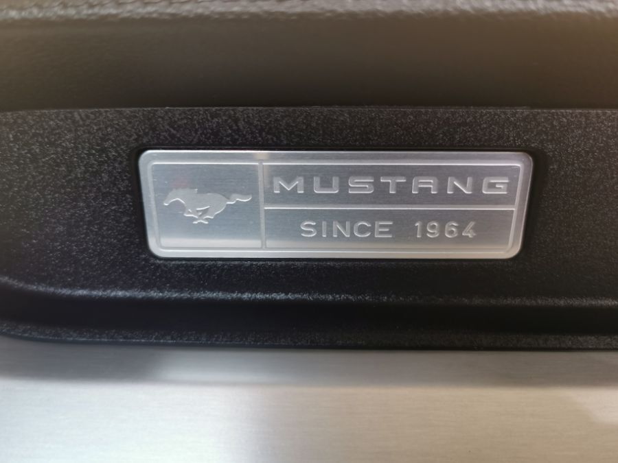 FORD MUSTANG - V8 5.0 421 CV GT FASTBACK