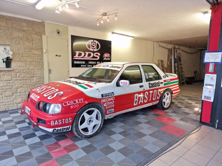 FORD SIERRA - COSWORTH VHC EX GR A PASSEPORT FIA (1992)