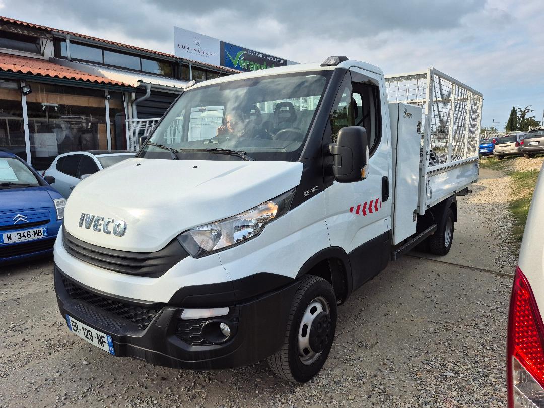 IVECO DAILY 180 CH - 3.0 REHAUSSE RIDELLE COFFRE