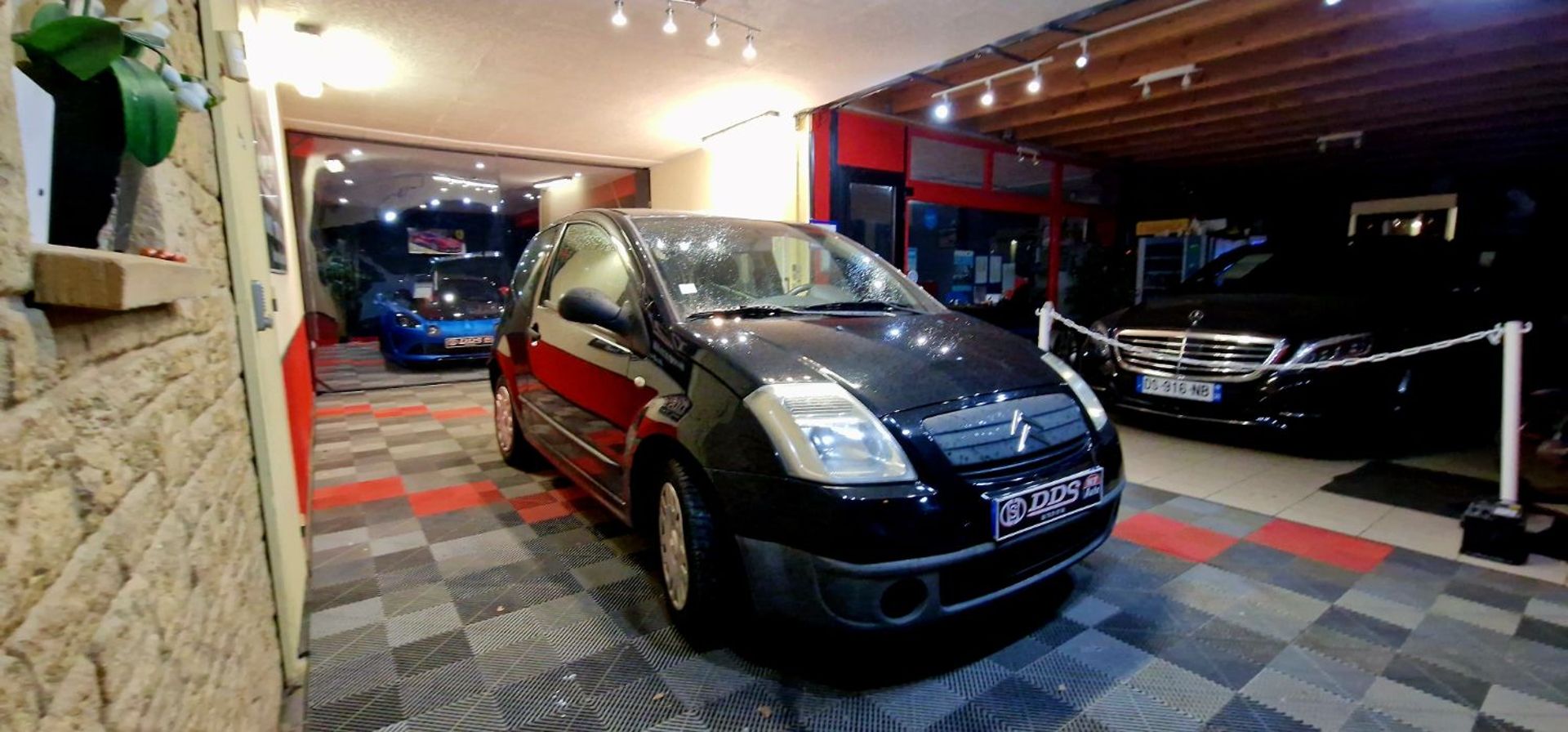 CITROEN C2 PHASE 2 - 1.1 L 4CV DISTRI NEUVE CT OK PEU DE KM !
