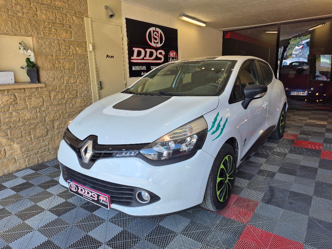 RENAULT CLIO - 1.2 75 CV 5 places DISTRI NEUF