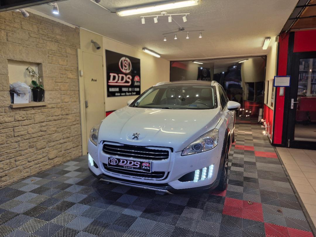 PEUGEOT 508 - RXH 4x4 182CV SIEGES CHAUFFANT TOIT PANO CLIM AUTO