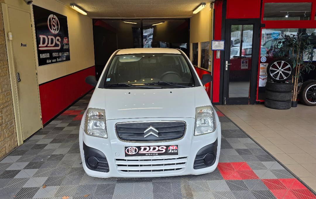 CITROEN C2 PH 2 - 1.1 L CLIM 4CV CT OK TRES BELLE ! PEU DE KM !