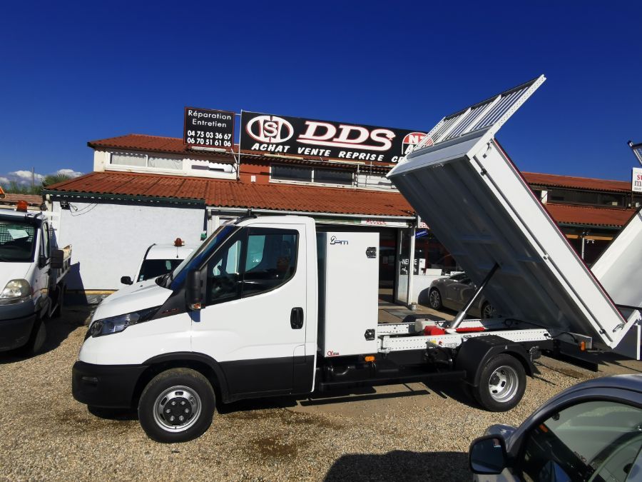 IVECO DAILY - 35C14 140CH BENNE + COFFRE JPM (2023)