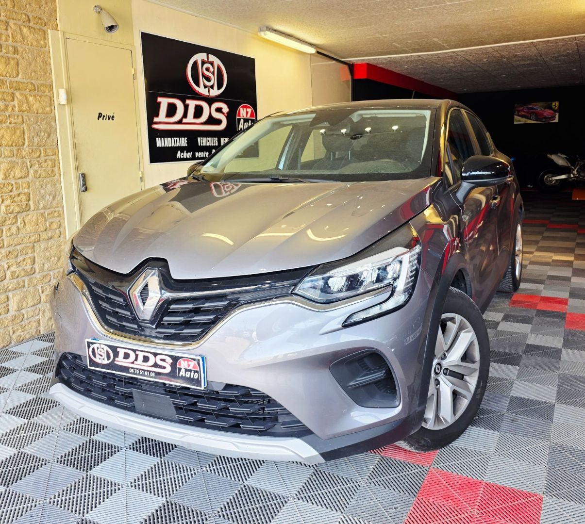 RENAULT CAPTUR II - E-TECH 1.6 i 16V 145 Hybrid S&S 94 cv Boîte auto