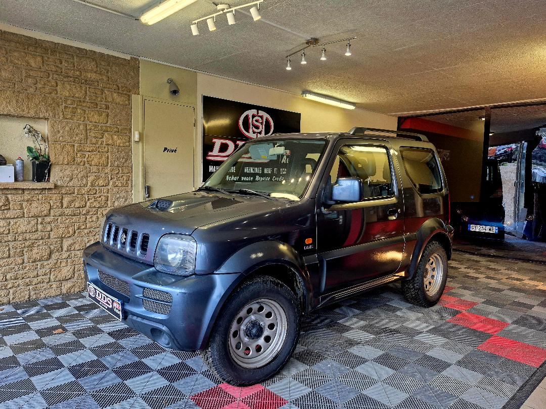 SUZUKI JIMNY - 1.5L DDIS ATTELAGE DIST. EMB. NEUF (2007)