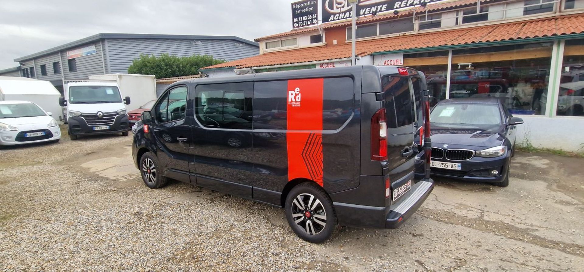 RENAULT TRAFIC - 6 PLACES 150 CV CABINE APPROFONDIE
