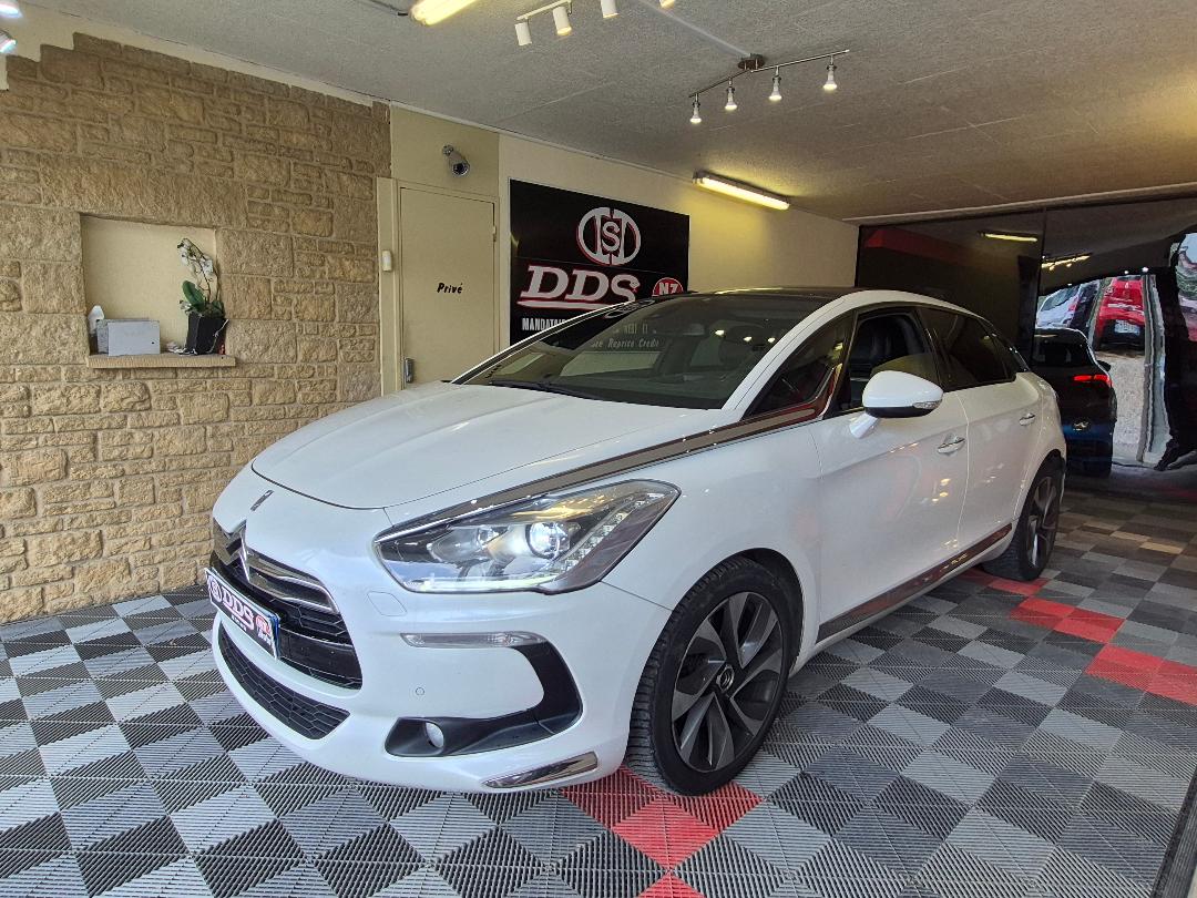 CITROEN DS5 - 2.0 HDI 182 BVA GPS ATTELAGE