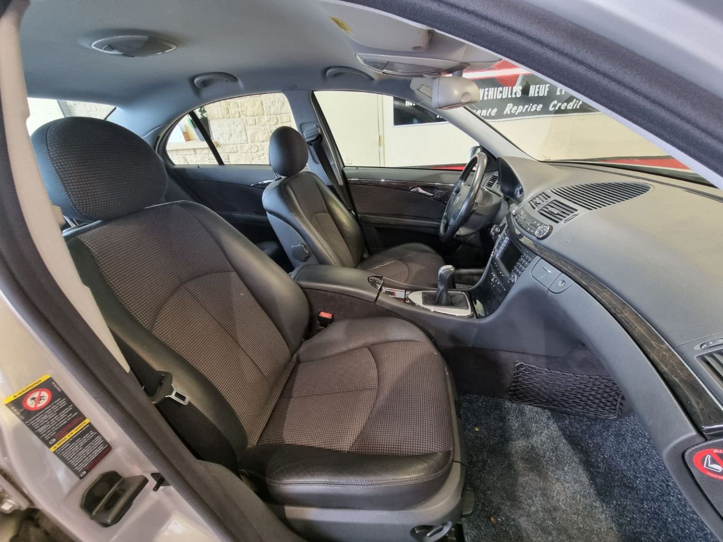 MERCEDES-BENZ CLASSE E III (W211) - TRES BELLE 2.7CDI Avangarde