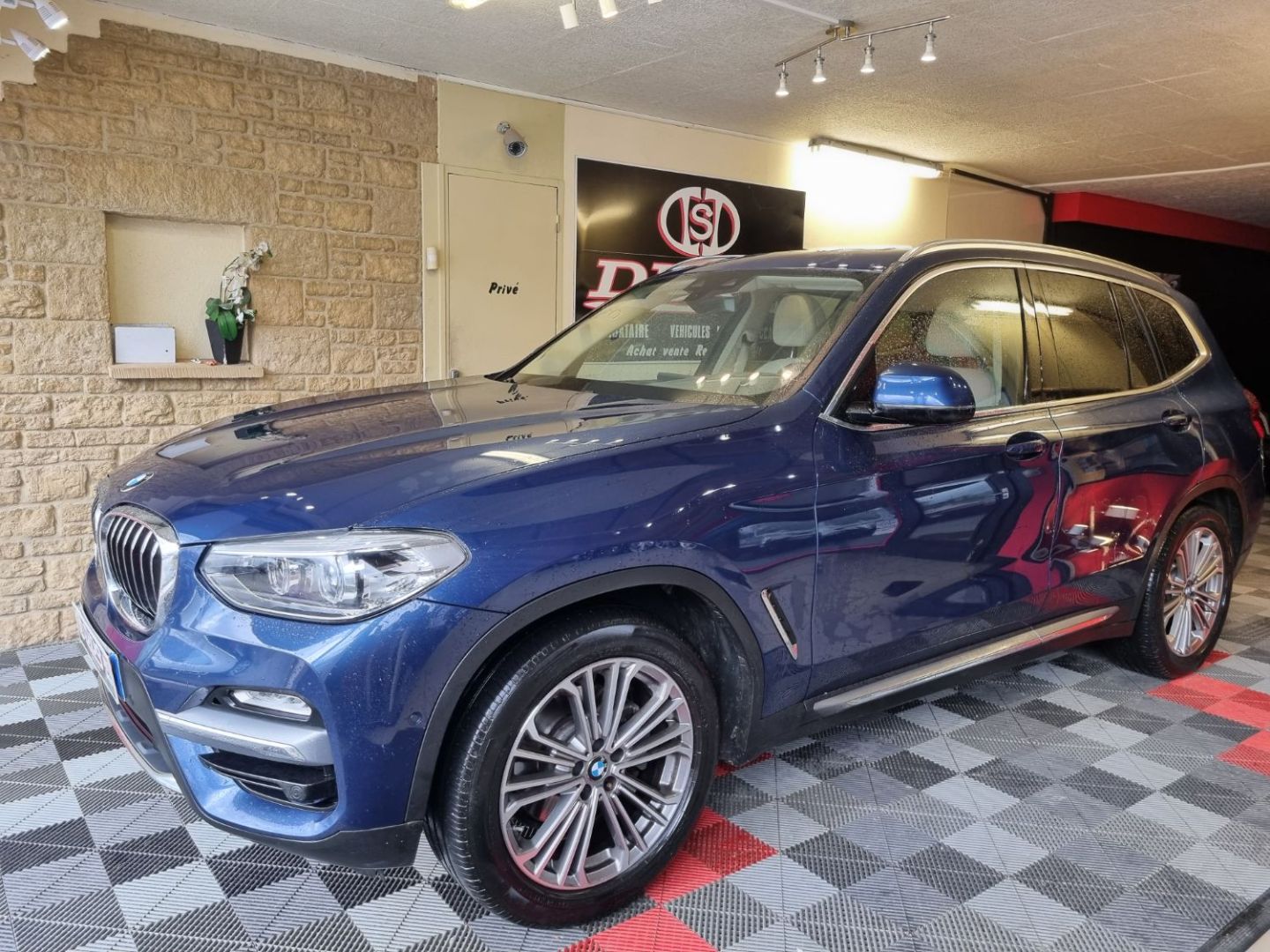 BMW X3 (F97) - X3 III (G01/F97) 2.0D 190 LUXURY