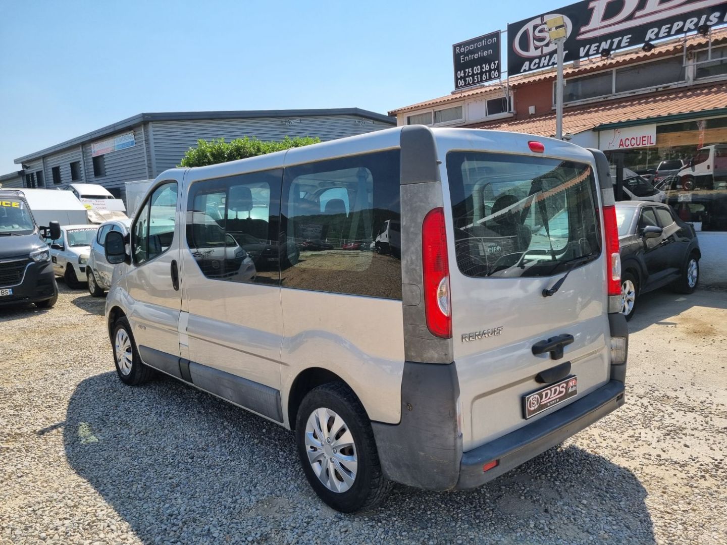 RENAULT TRAFIC II L1H1 COMBI 9 PLACES - 2.0 DCI 115 CLIM