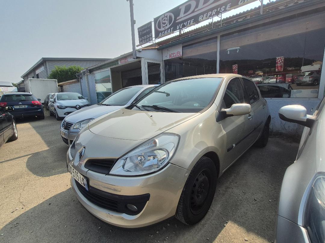 RENAULT CLIO III - 1.5 DCI 85 CLIM REGULATEUR