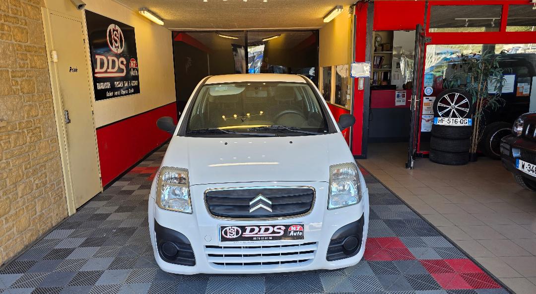 CITROEN C2 PH 2 - 1.1 L CLIM 4CV CT OK TRES BELLE ! PEU DE KM !