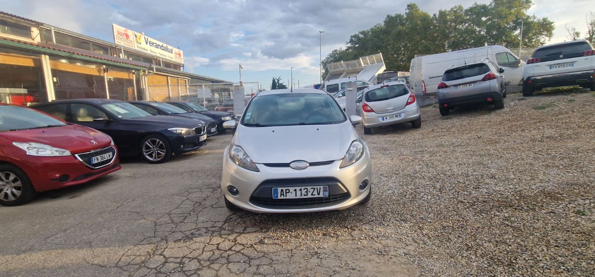 FORD FIESTA V - 1.4 TDCI 68cv CLIM CT OK BON ETAT