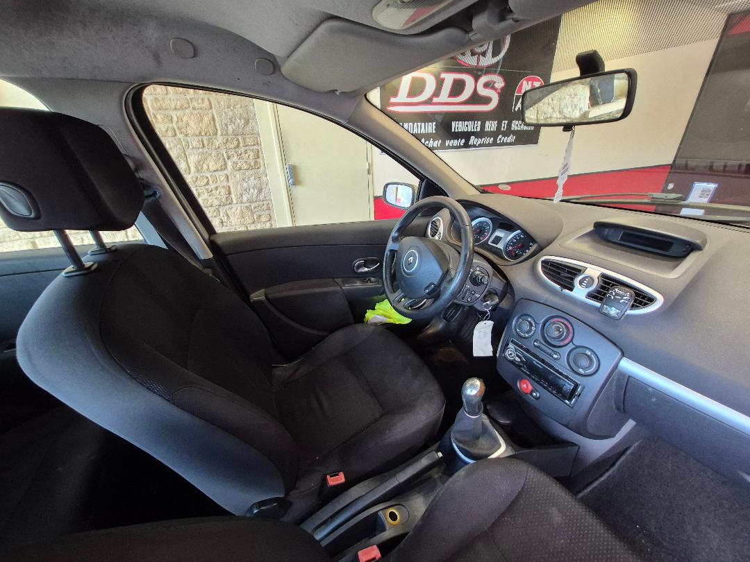 RENAULT CLIO III - 1.5 DCI 85 CLIM REGULATEUR