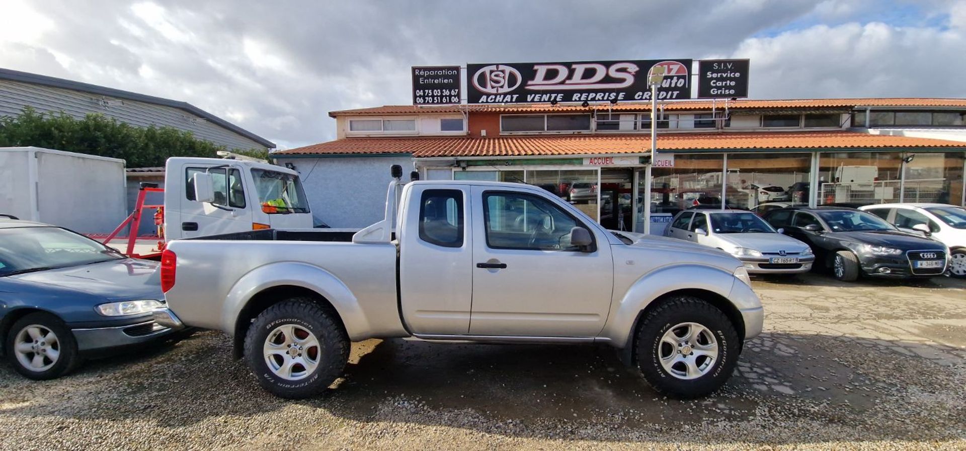 NISSAN NAVARA 2.5 175 cv Révisé ct ok