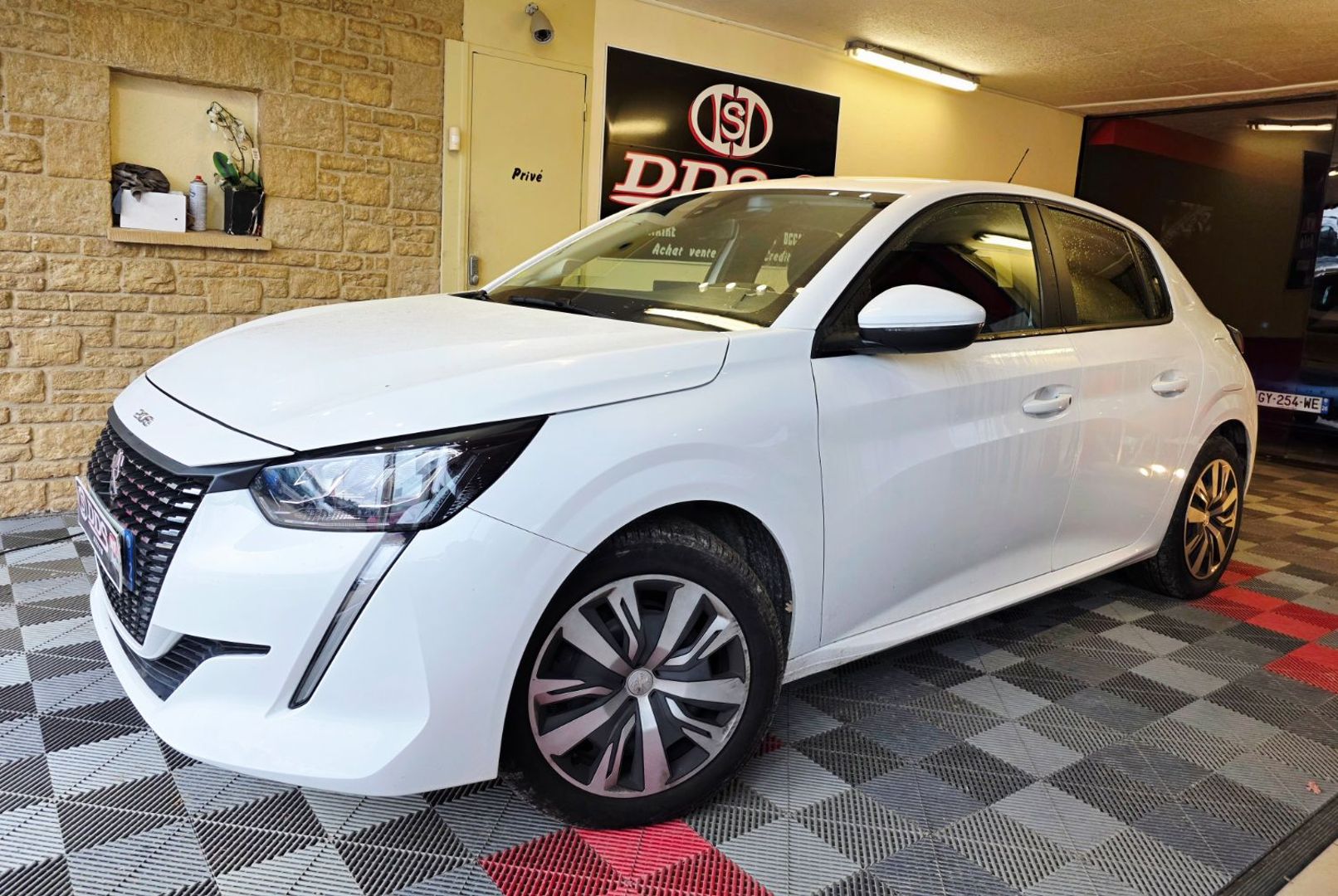 PEUGEOT 208 - 102 CV HDI (2020)