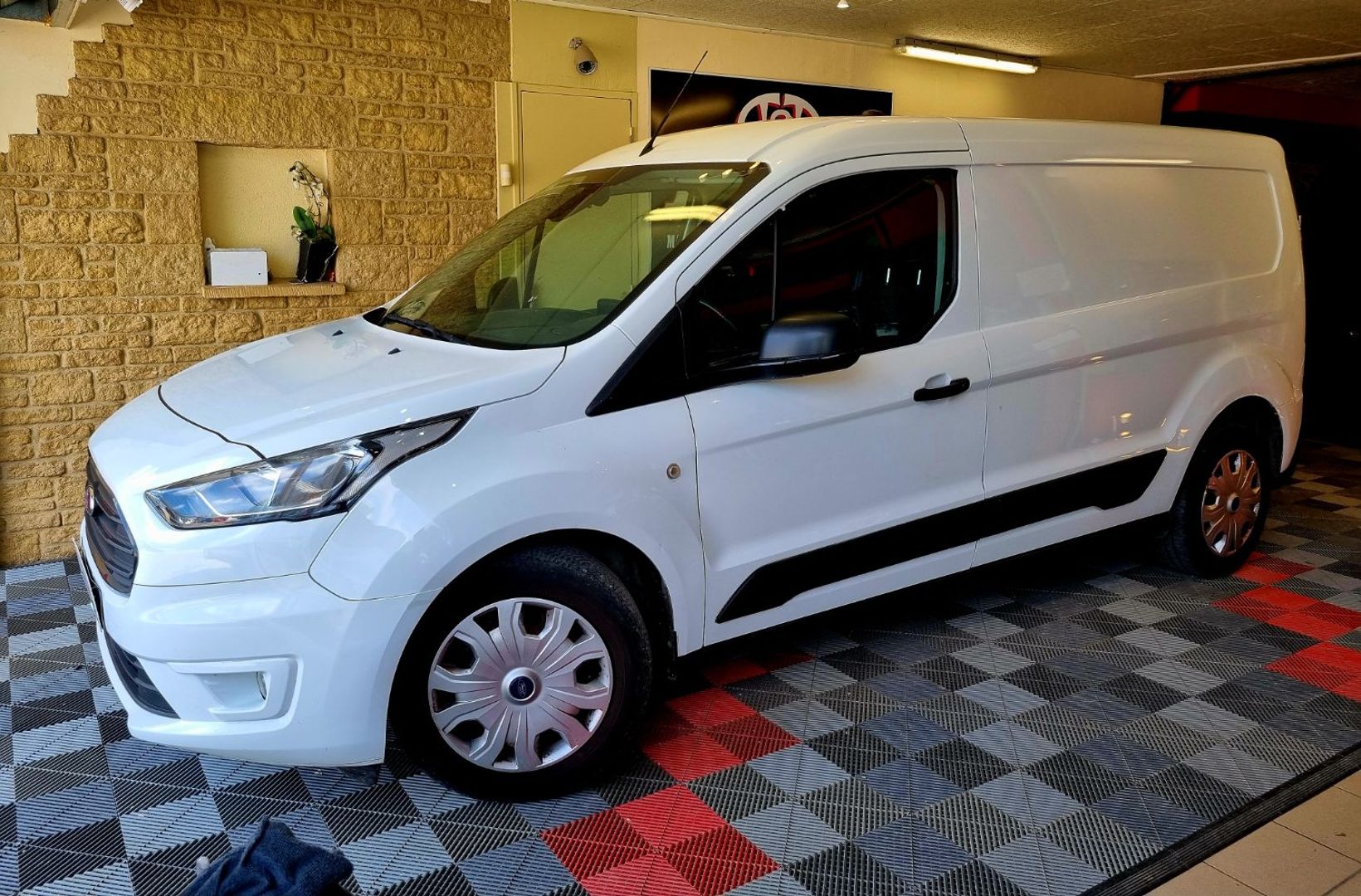 FORD TRANSIT CONNECT II ISOTHERME - 1.0I 100CV (2020)