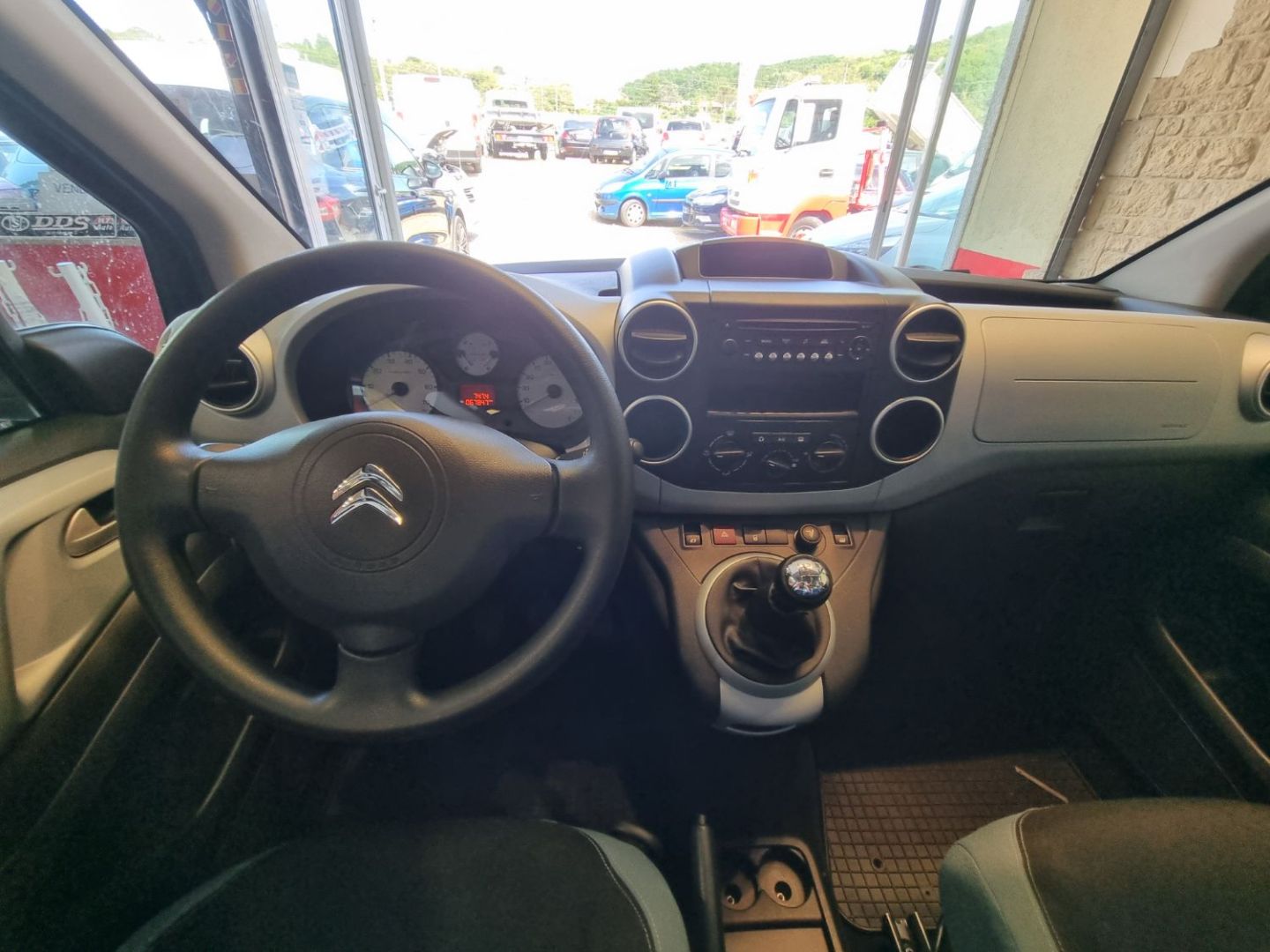 CITROEN BERLINGO - 100CV CLIM 5 PLACES TBE
