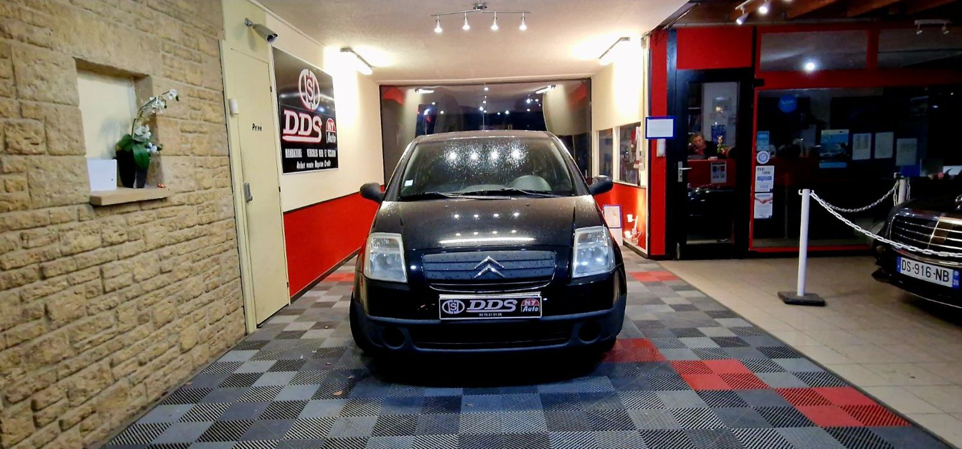 CITROEN C2 PHASE 2 - 1.1 L 4CV DISTRI NEUVE CT OK PEU DE KM !