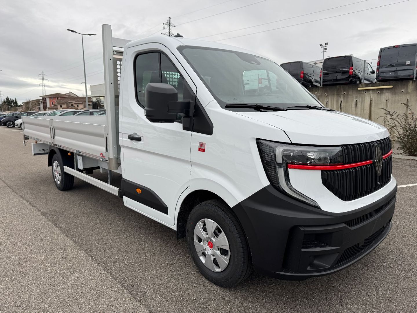 RENAULT MASTER PLATEAU 170CV 2L PLANCHER BOIS 4M50