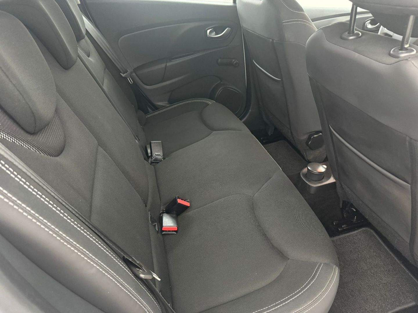 RENAULT CLIO IV ESTATE - ESTATE 0.9 TCe 90 ZEN