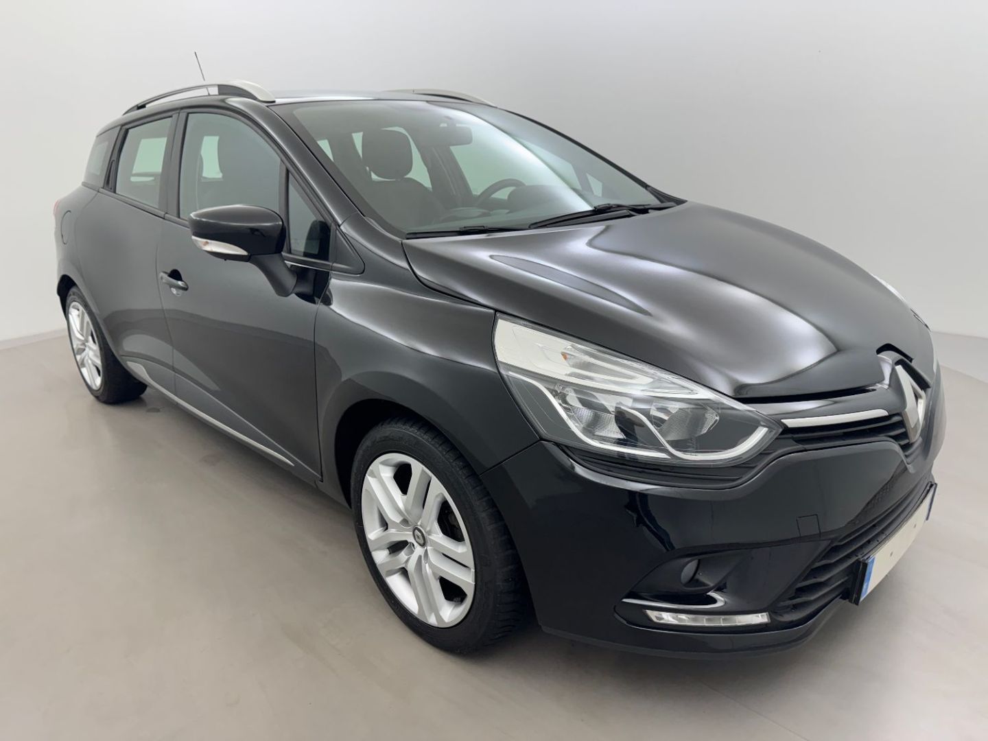 RENAULT CLIO IV ESTATE - ESTATE 0.9 TCE 90 ZEN (2018)