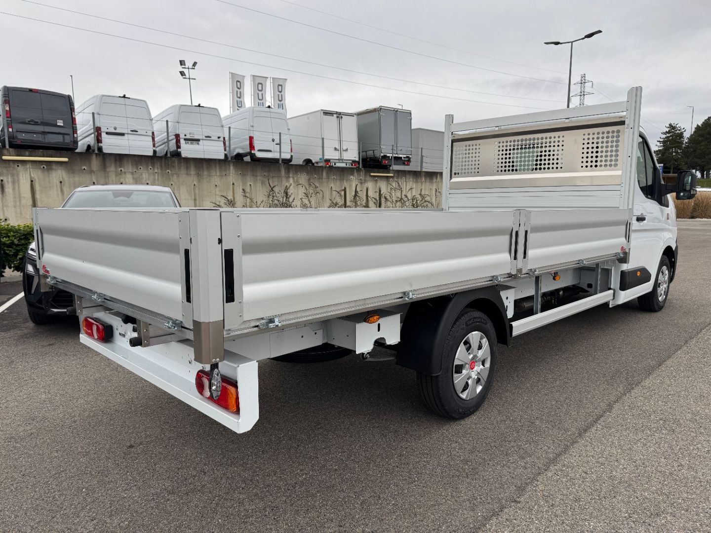 RENAULT MASTER PLATEAU - 170CV 2L PLANCHER BOIS 4M50