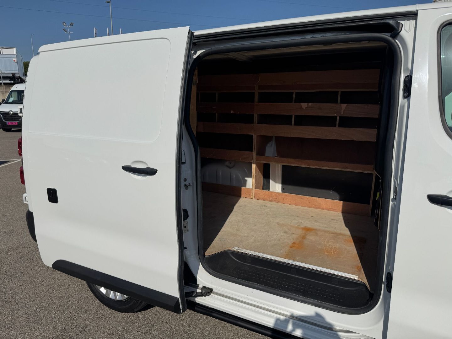 TOYOTA PROACE FOURGON - Long 2.0L 120 D-4D Business BVM6