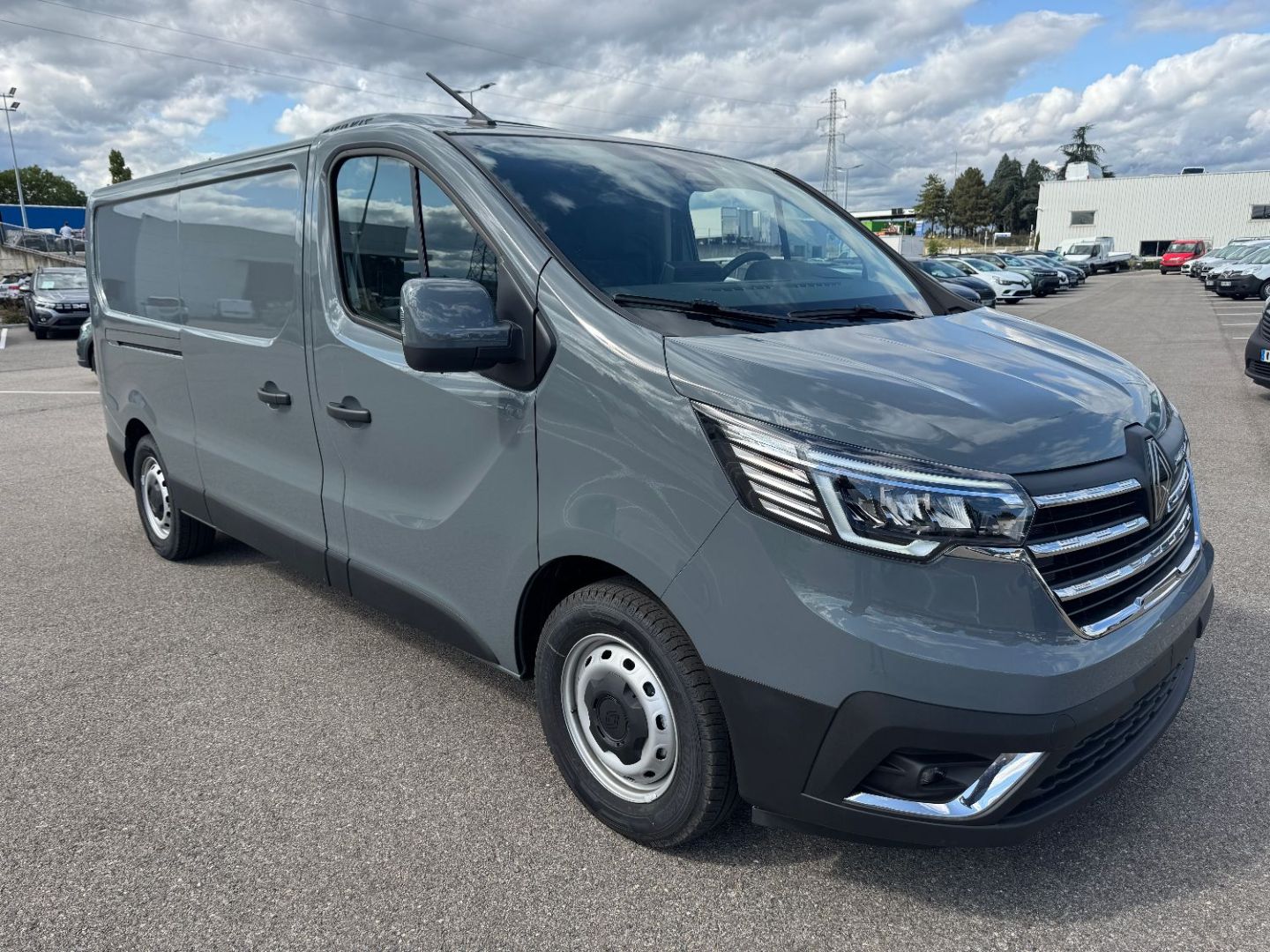 RENAULT TRAFIC FRIGORIFIQUE - L2H1 150 CV PACK EXTRA 4,18M3 (2025)