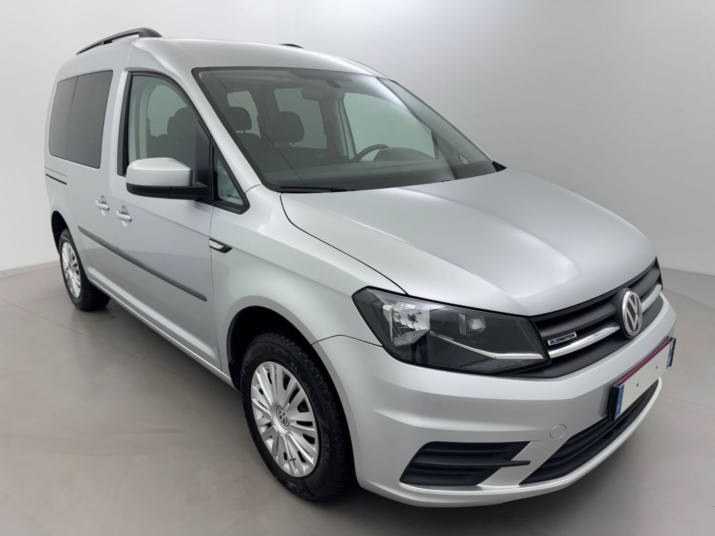 VOLKSWAGEN CADDY - 1.4 TGI 110 GNV Dark & Cool DSG