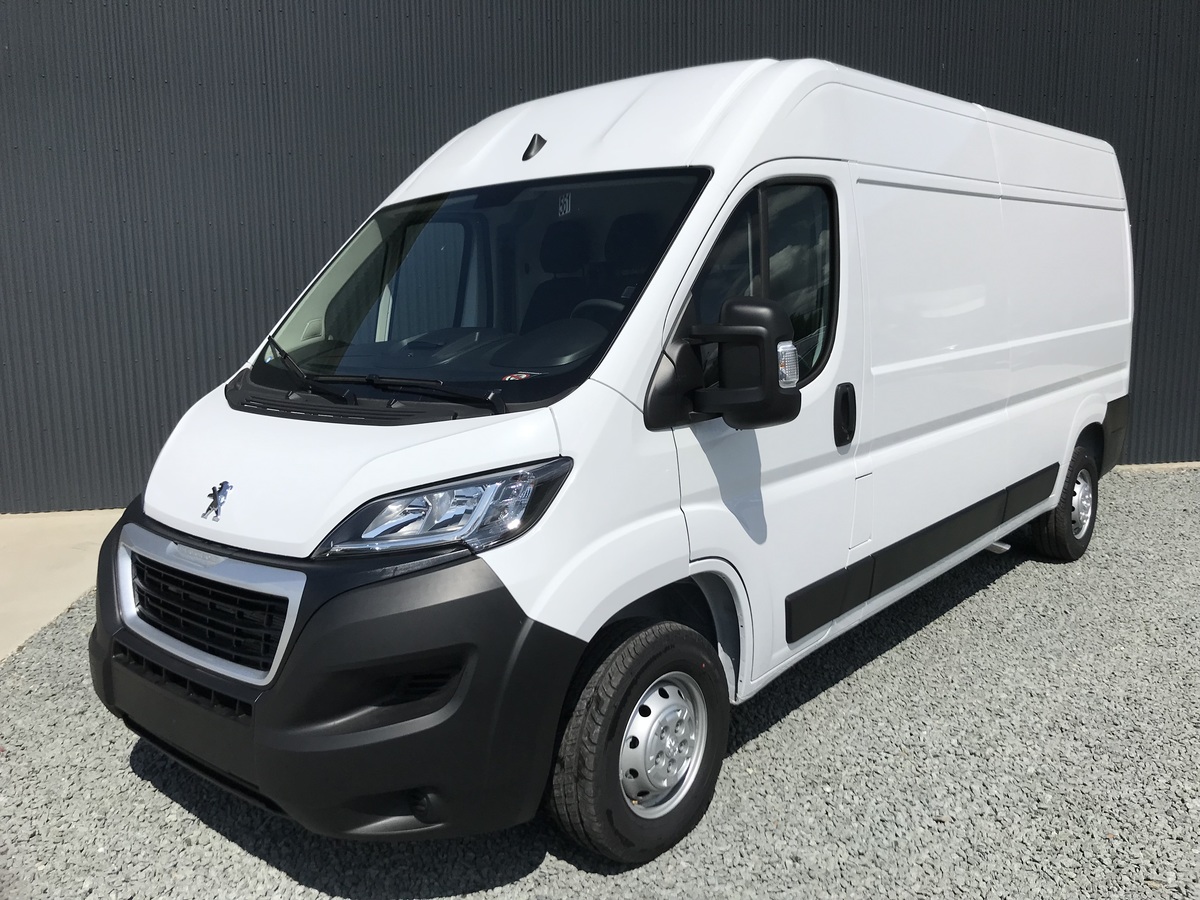 PEUGEOT BOXER FOURGON TOLE L3H2 - BLUEHDI 165 VAN (2023)