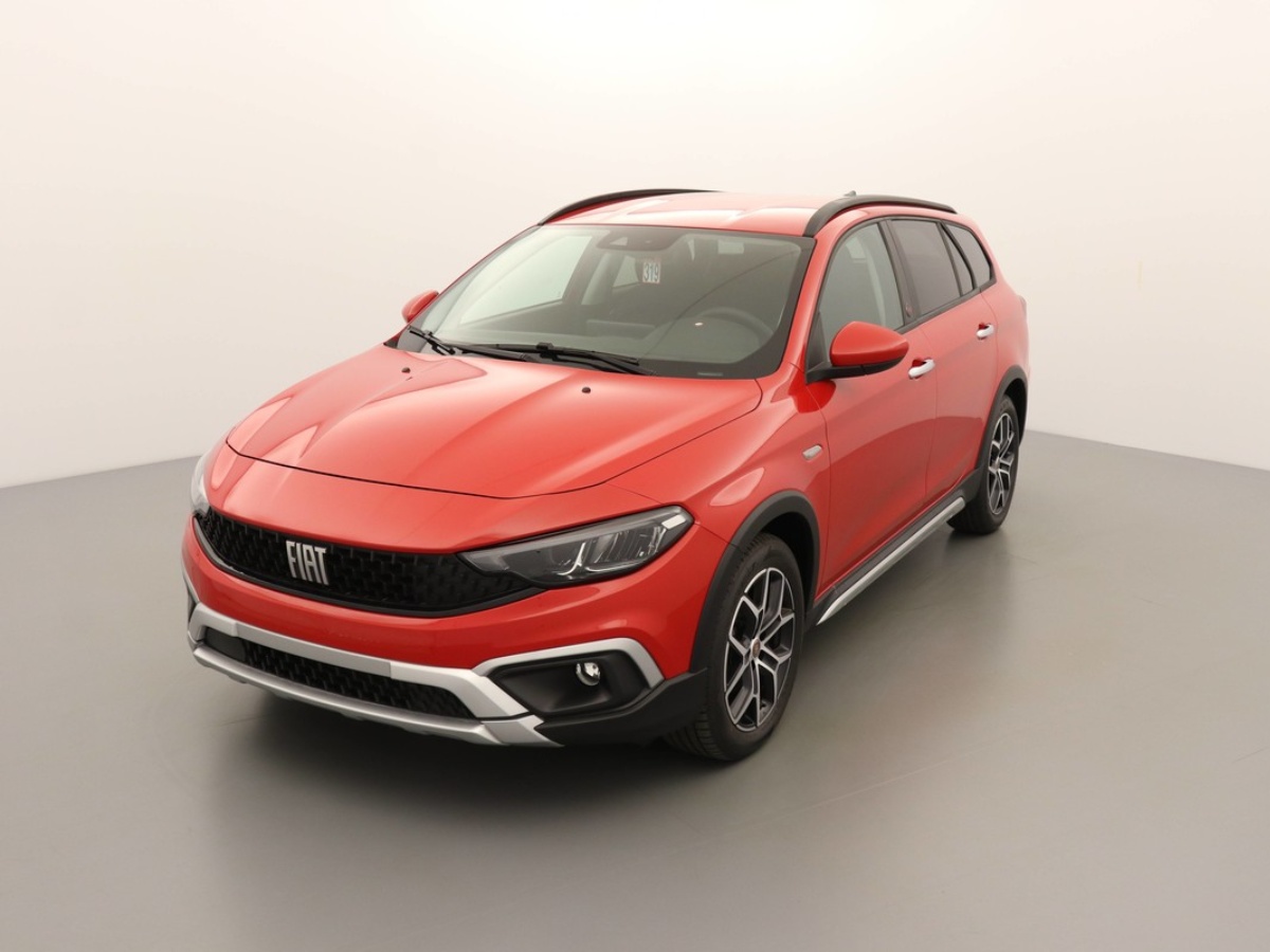 FIAT TIPO SW - HYBRID 130 CROSS RED (2024)