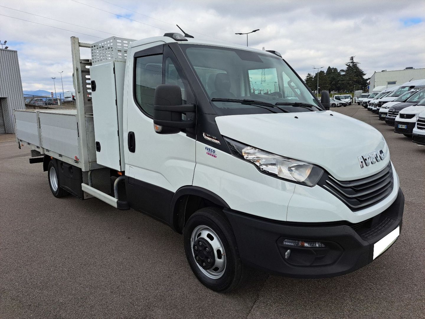 IVECO DAILY PLATEAU 35C18 A8 180CV 3L ALU 3M80