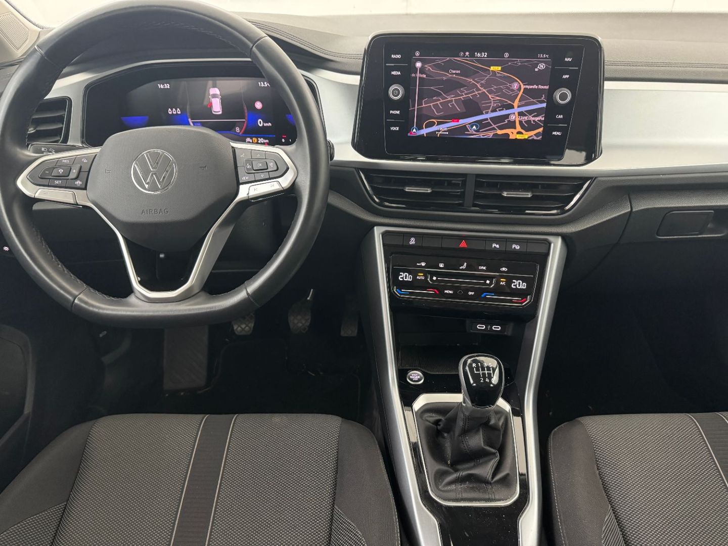 VOLKSWAGEN T-ROC - 1.0 TSI 110 Life