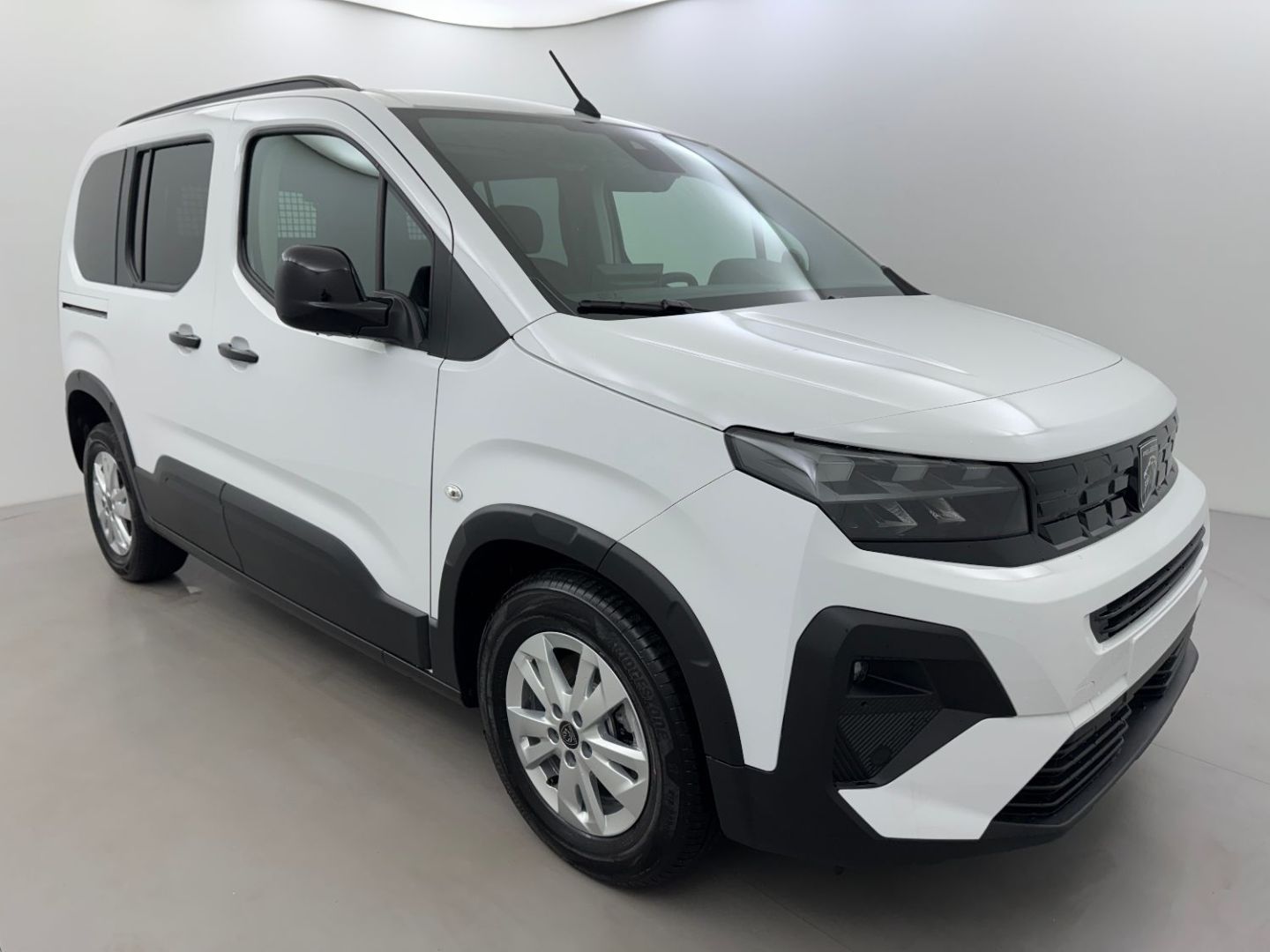 PEUGEOT RIFTER - N1 1.5 BLUEHDI 130 ALLURE EAT8 5PL (2025)