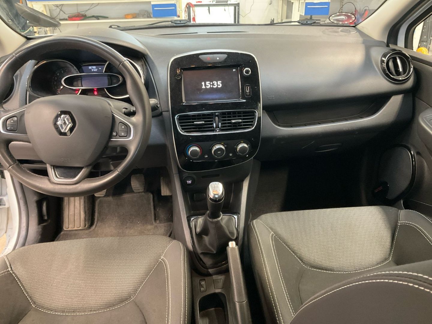 RENAULT CLIO IV - 0.9 TCE 90 ZEN (2019)