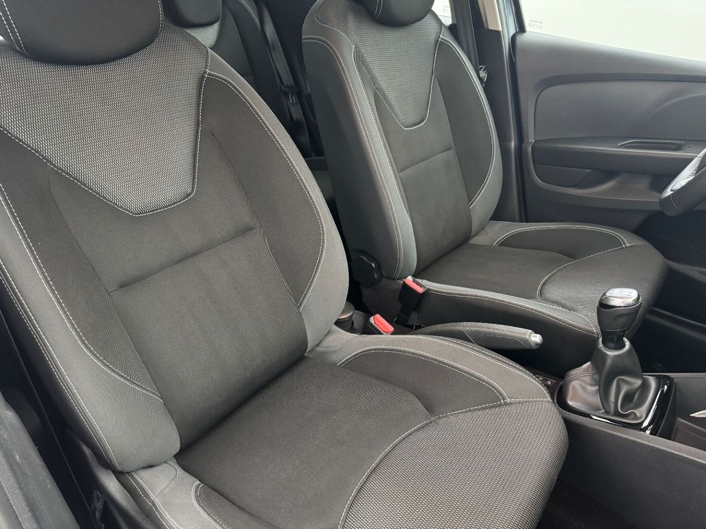 RENAULT CLIO IV - 0.9 TCe 90 Zen